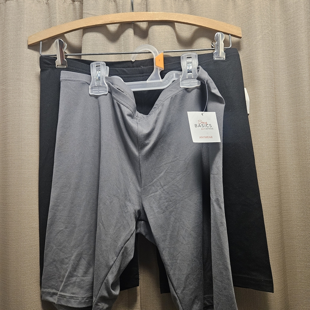 Gray and Black Basics Leggings